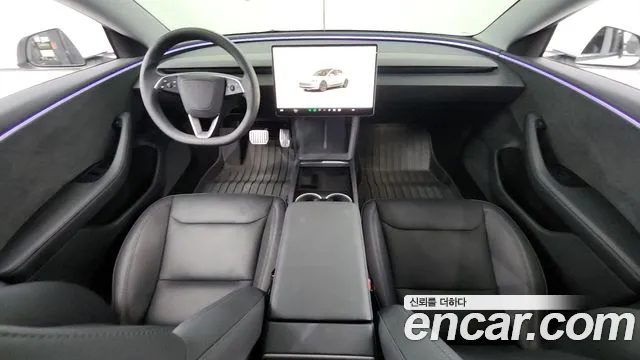 Tesla Model 3 2024