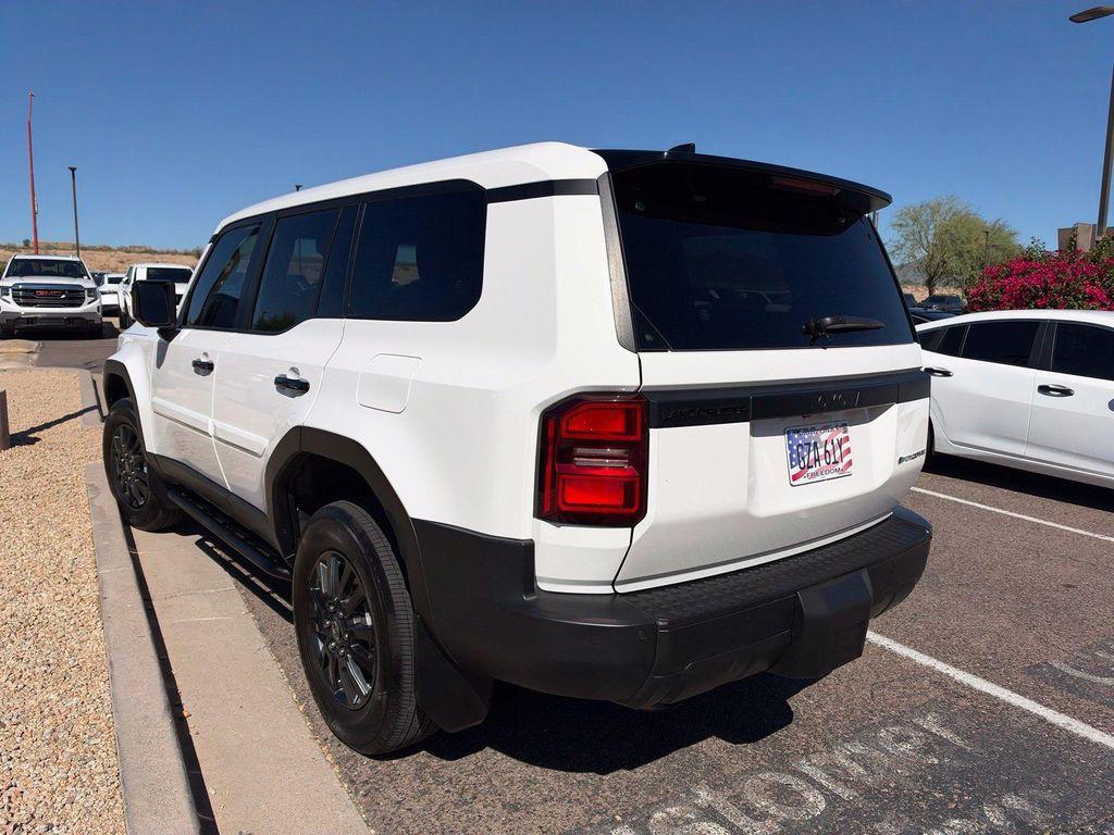 Toyota Land Cruiser 2024