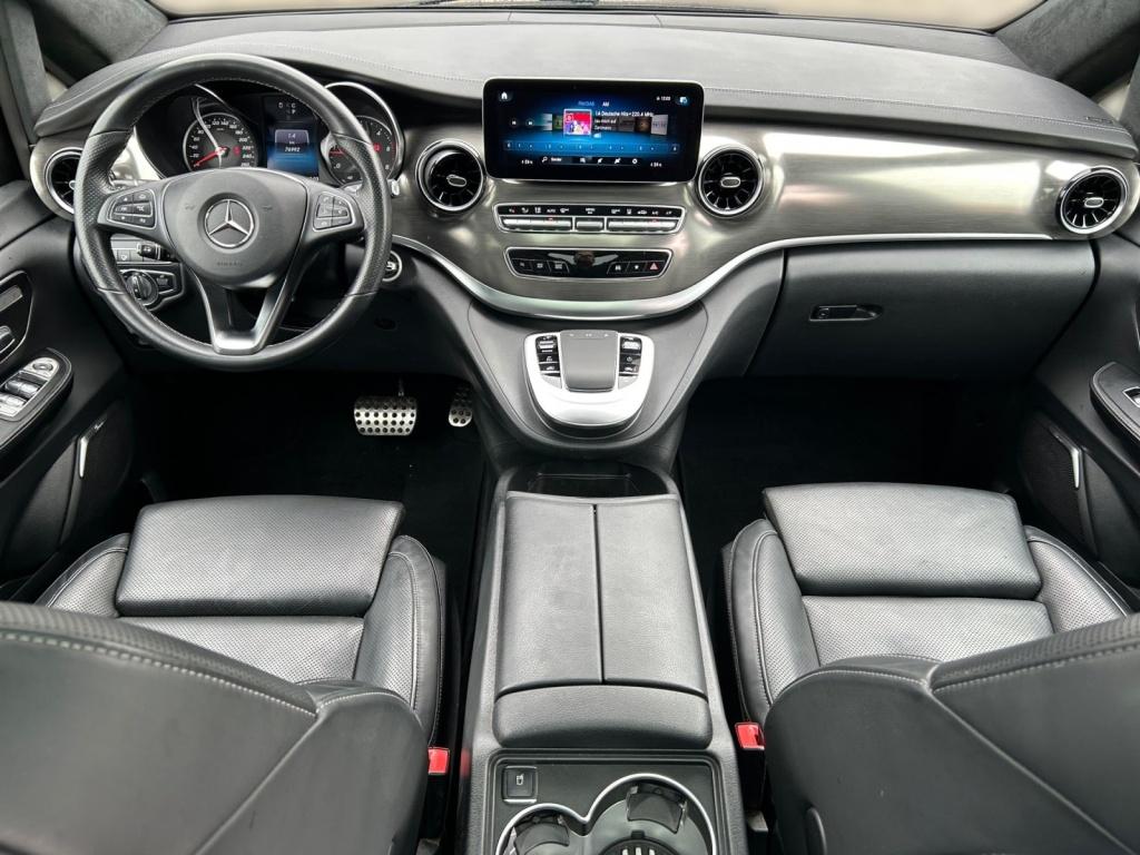 Mercedes-Benz V 300 2023