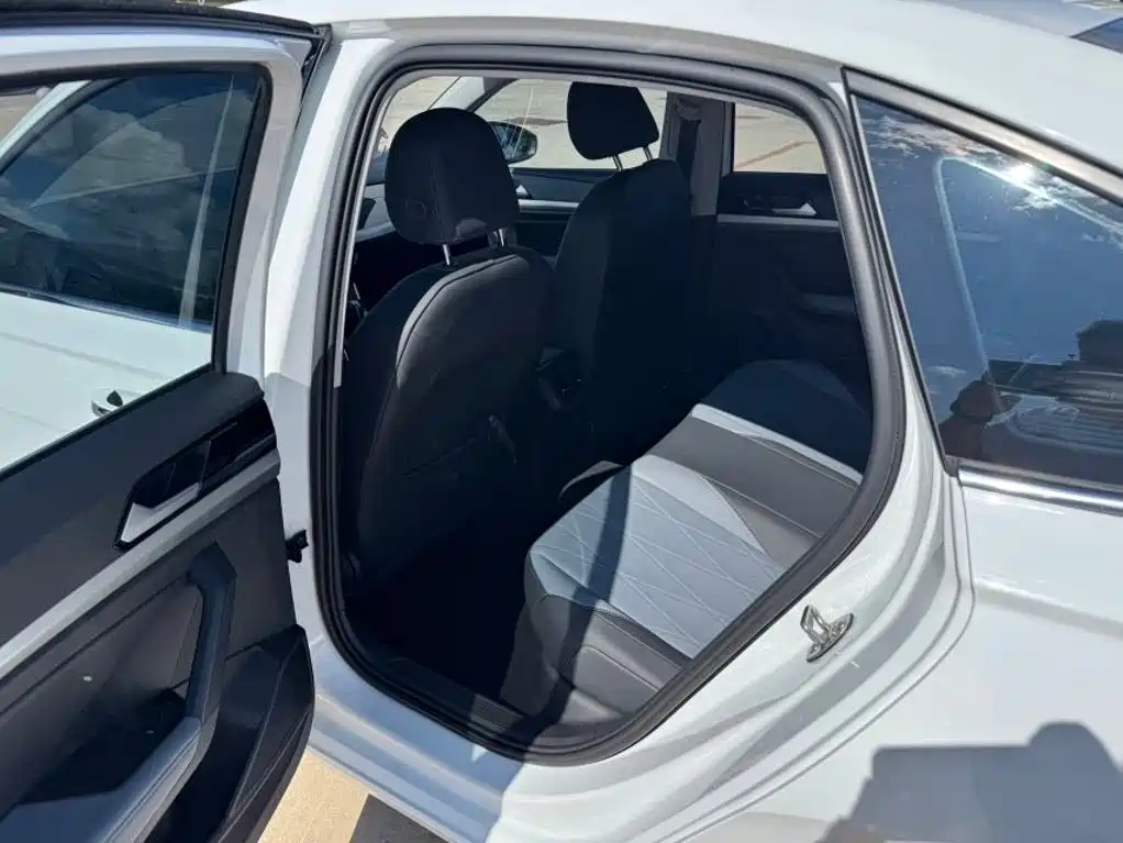 Volkswagen Lavida 2023