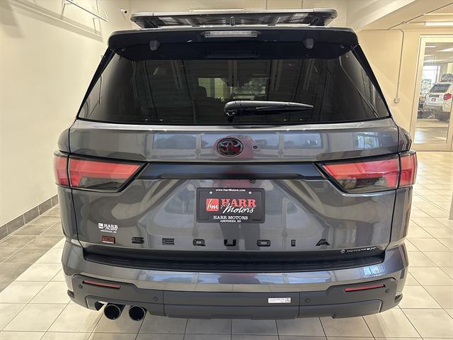 Toyota Sequoia 2026