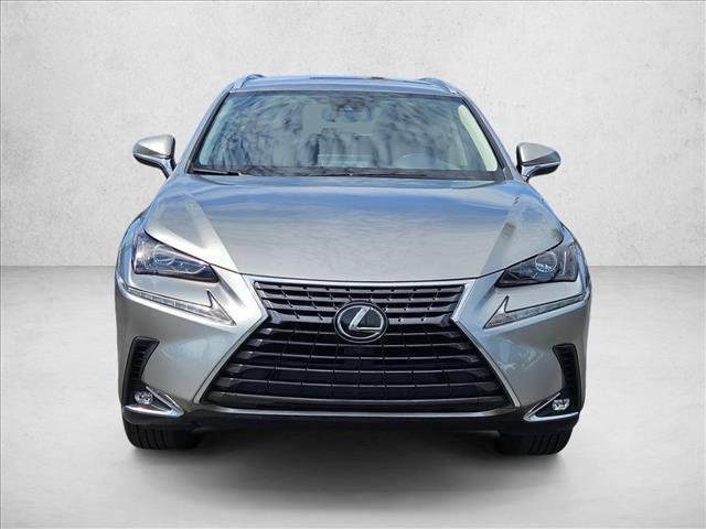 Lexus NX 300 2021