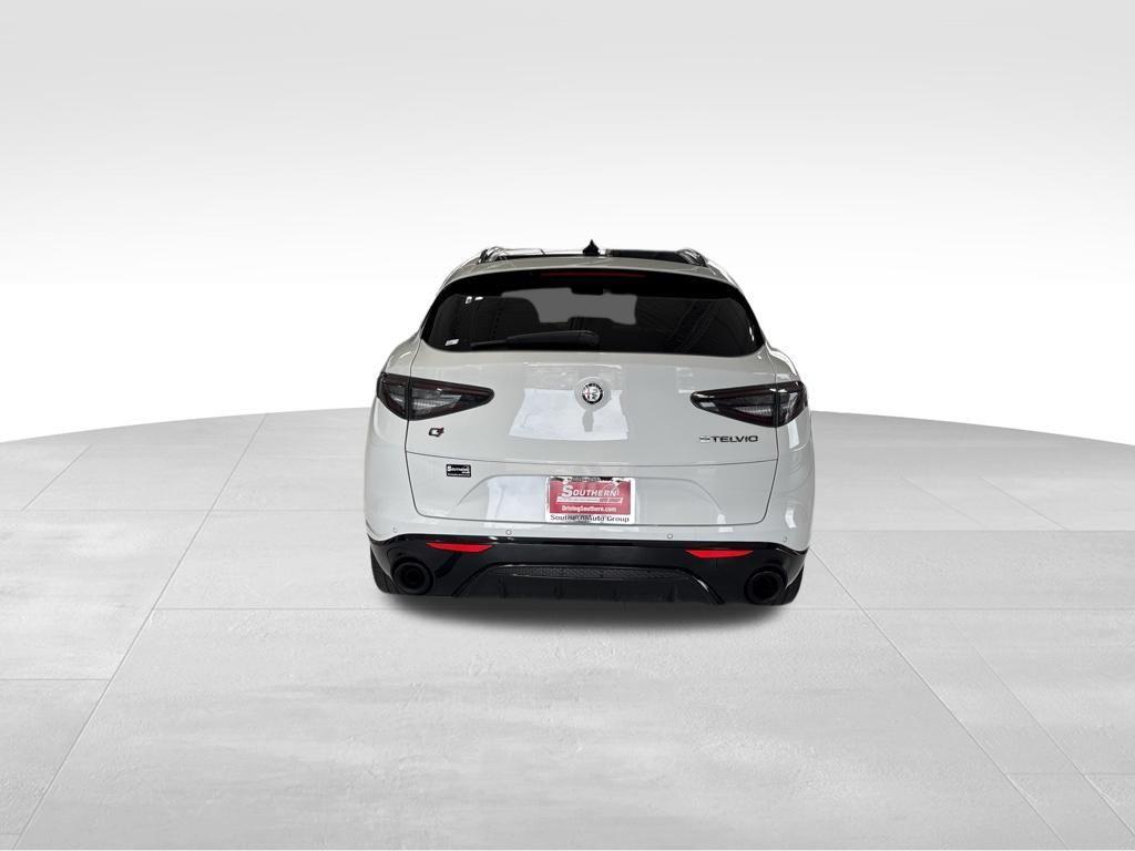 Alfa Romeo Stelvio 2024