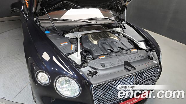Bentley Continental 2022