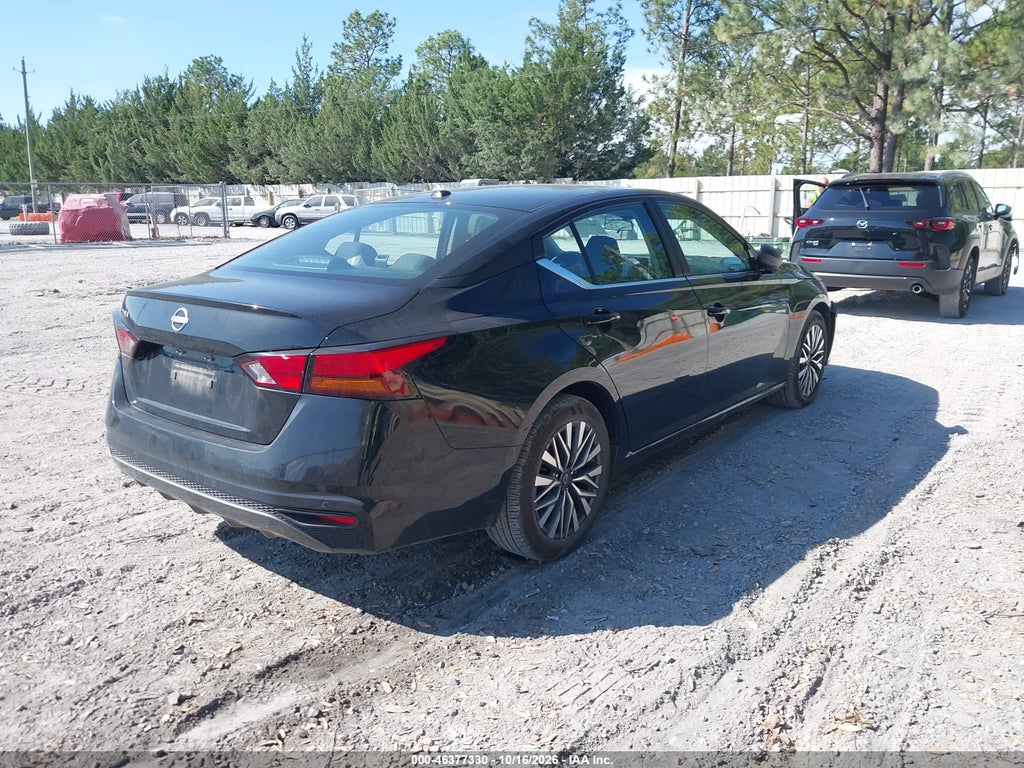 Nissan Altima 2026