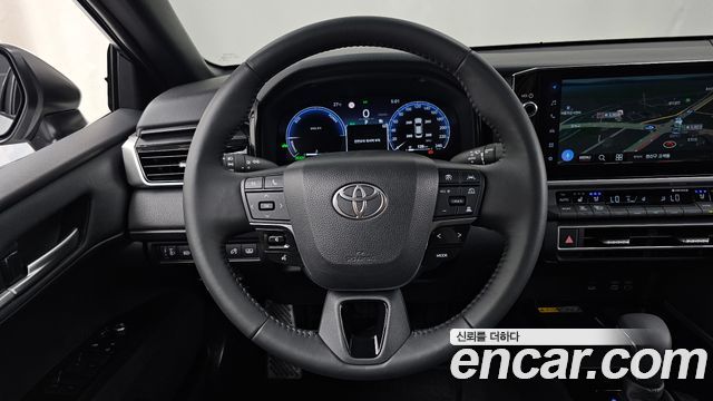 Toyota Camry 2025