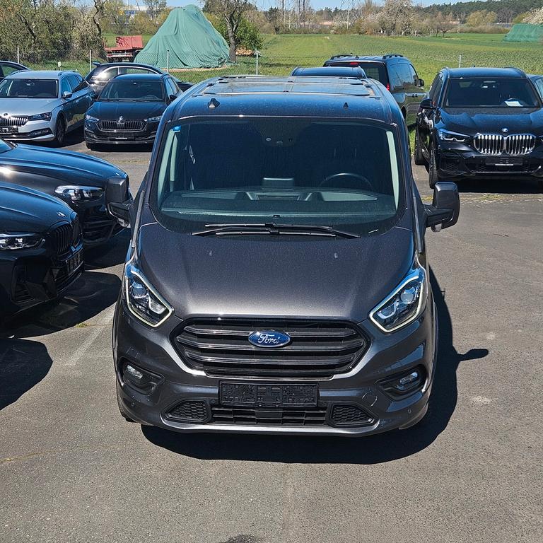 Ford Tourneo Custom 2021