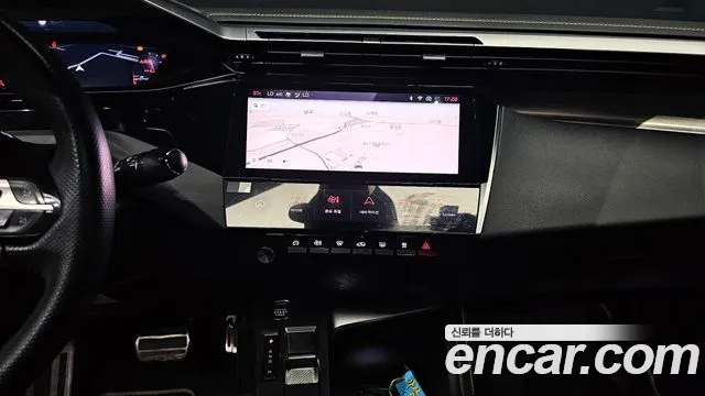 Peugeot 408 2023