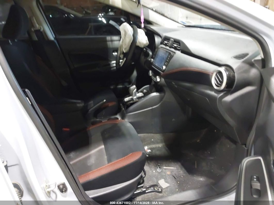 Nissan Versa 2023