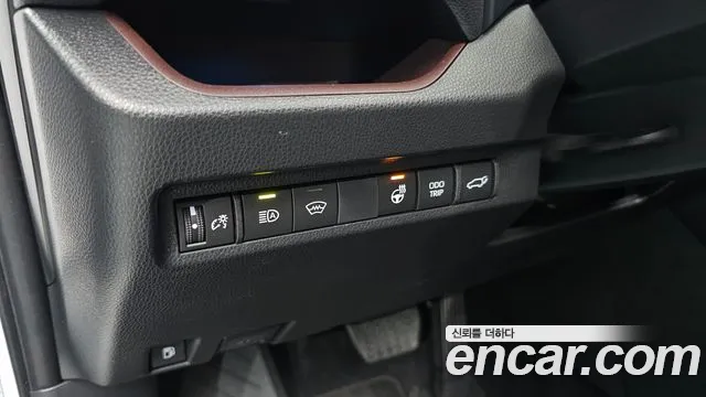 Toyota RAV4 2025