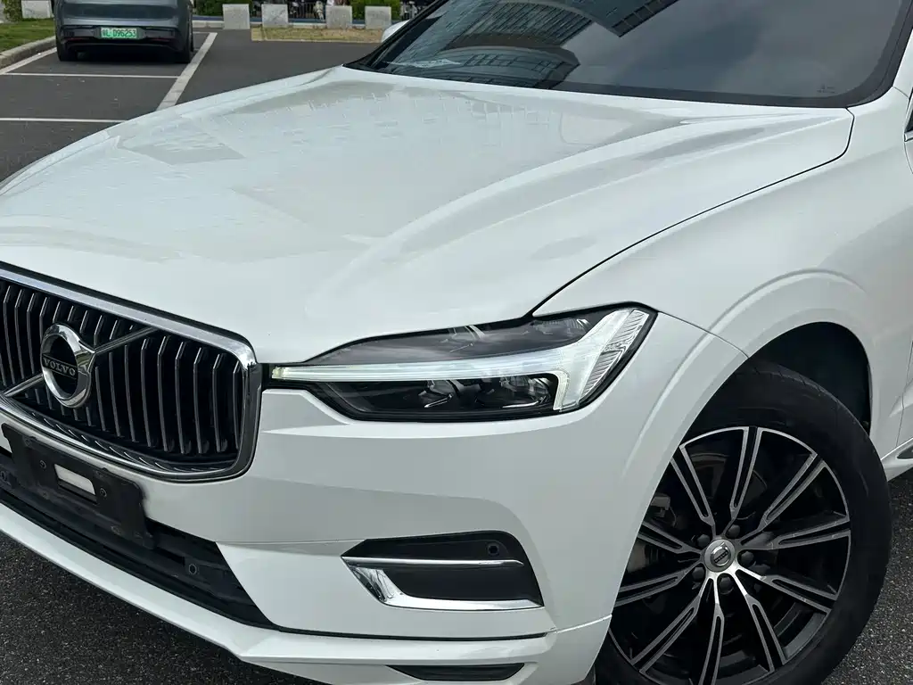 Volvo XC60 2021