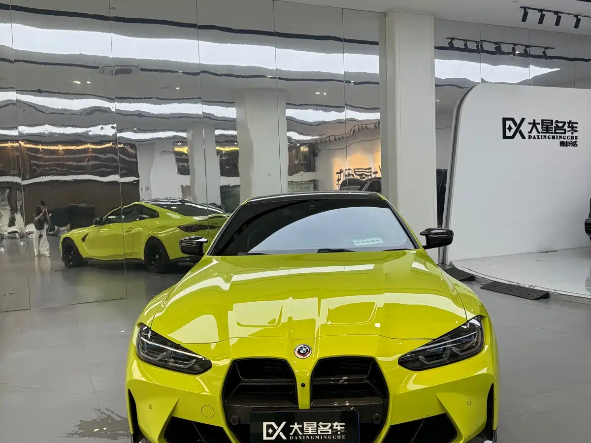 BMW M4 2023