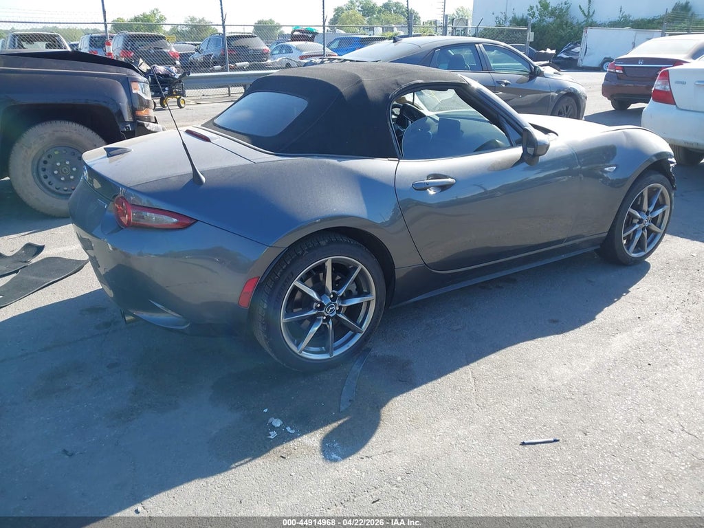 Mazda MX-5 2023