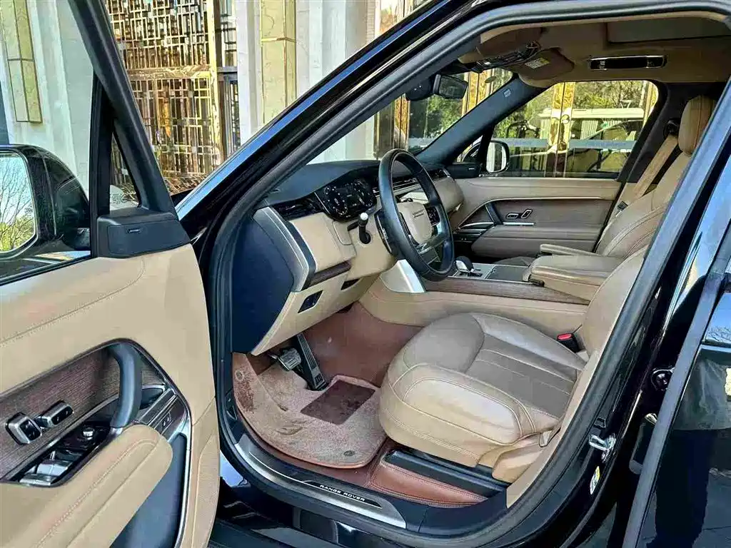 Land Rover Range Rover 2025