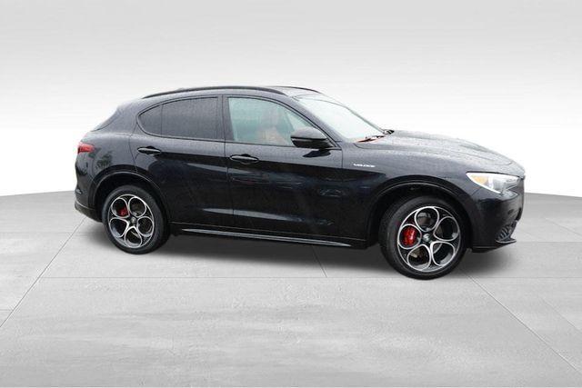 Alfa Romeo Stelvio 2023