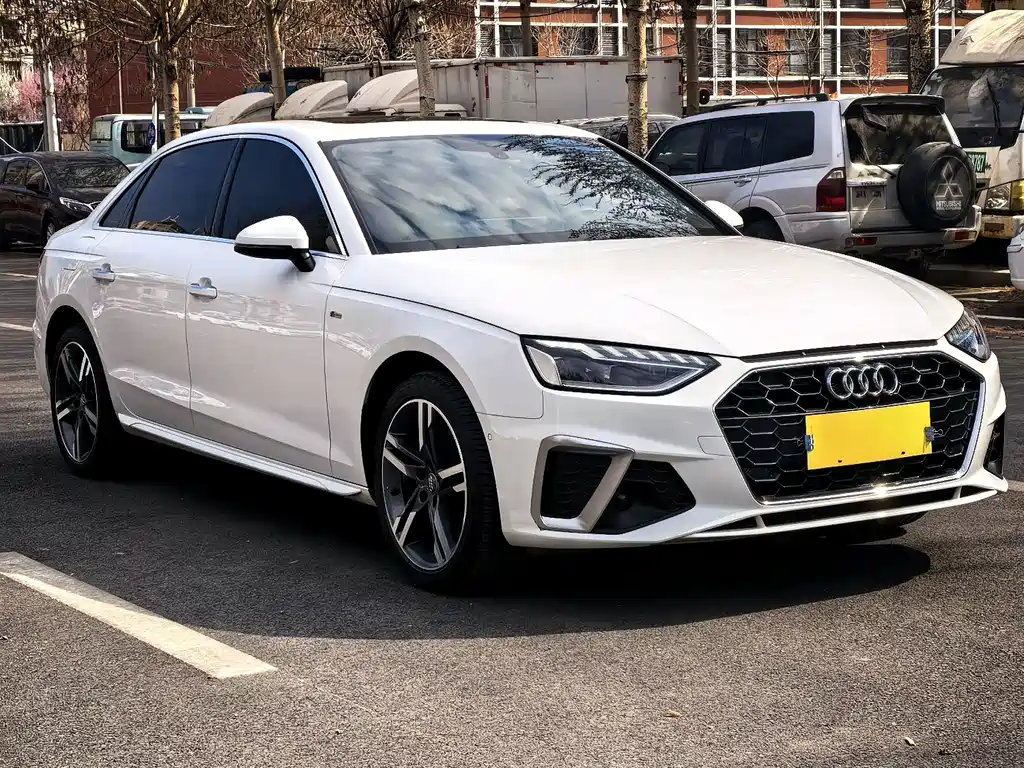 Audi A4 2021