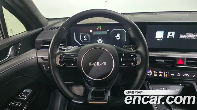 Kia K5 2023