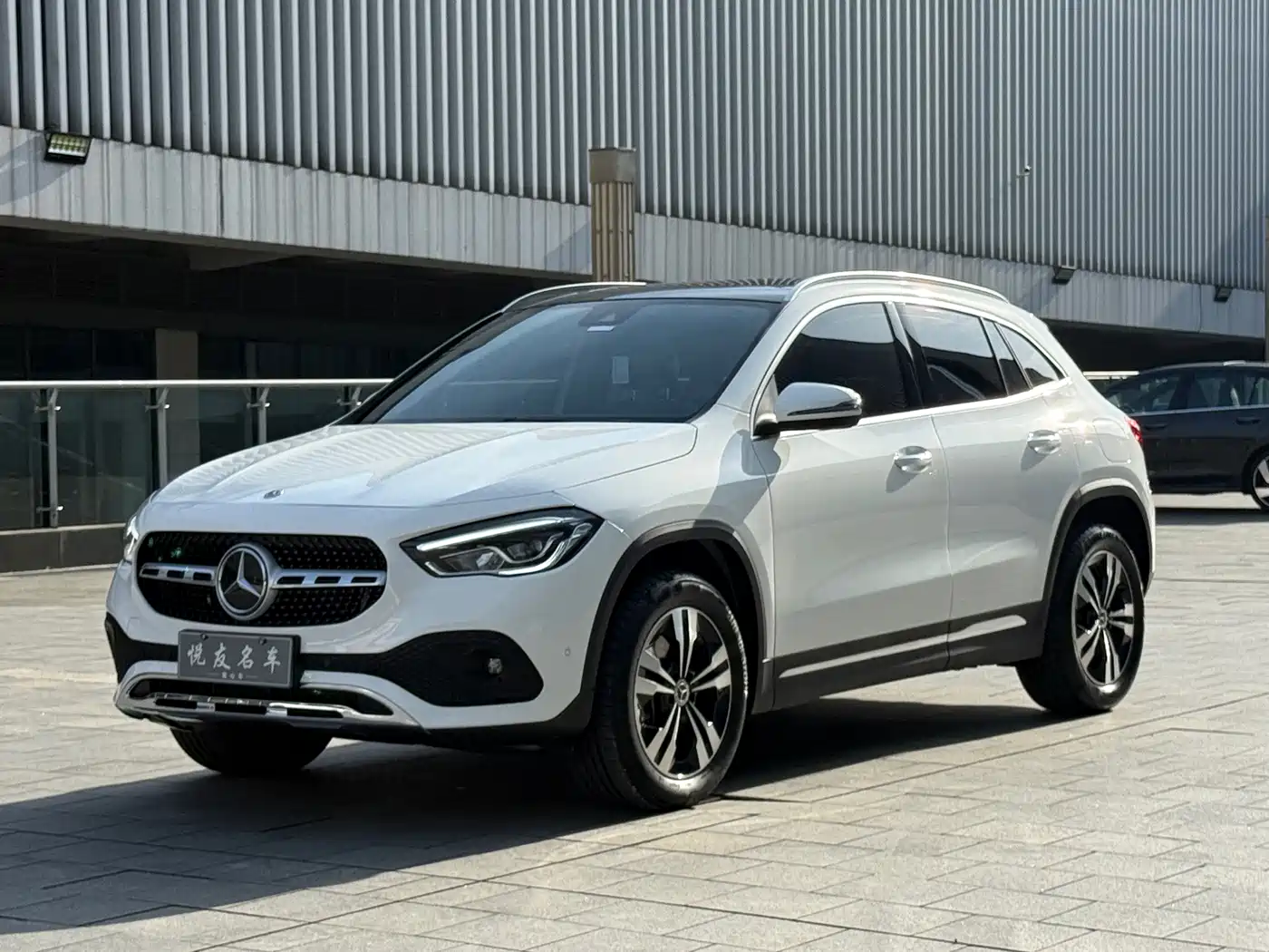 Mercedes-Benz GLA 2023