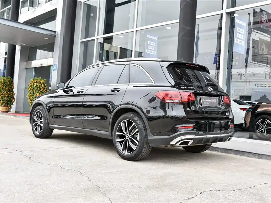 Mercedes-Benz GLC 2021