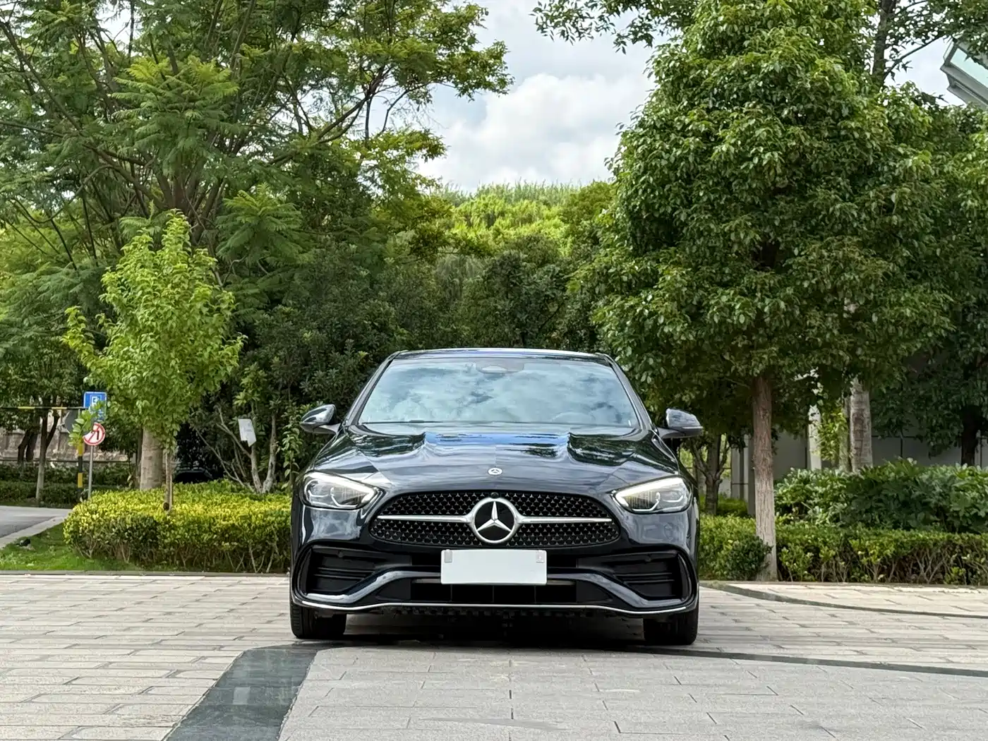 Mercedes-Benz C-Класс 2023