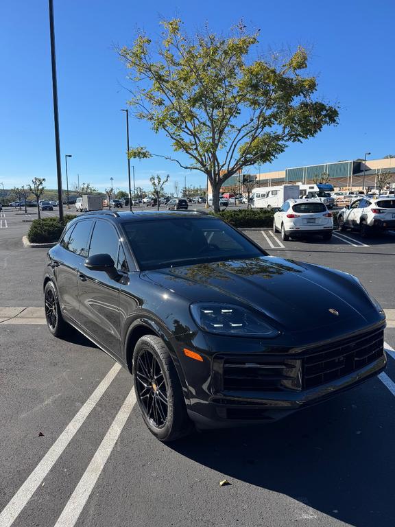 Porsche Cayenne 2024