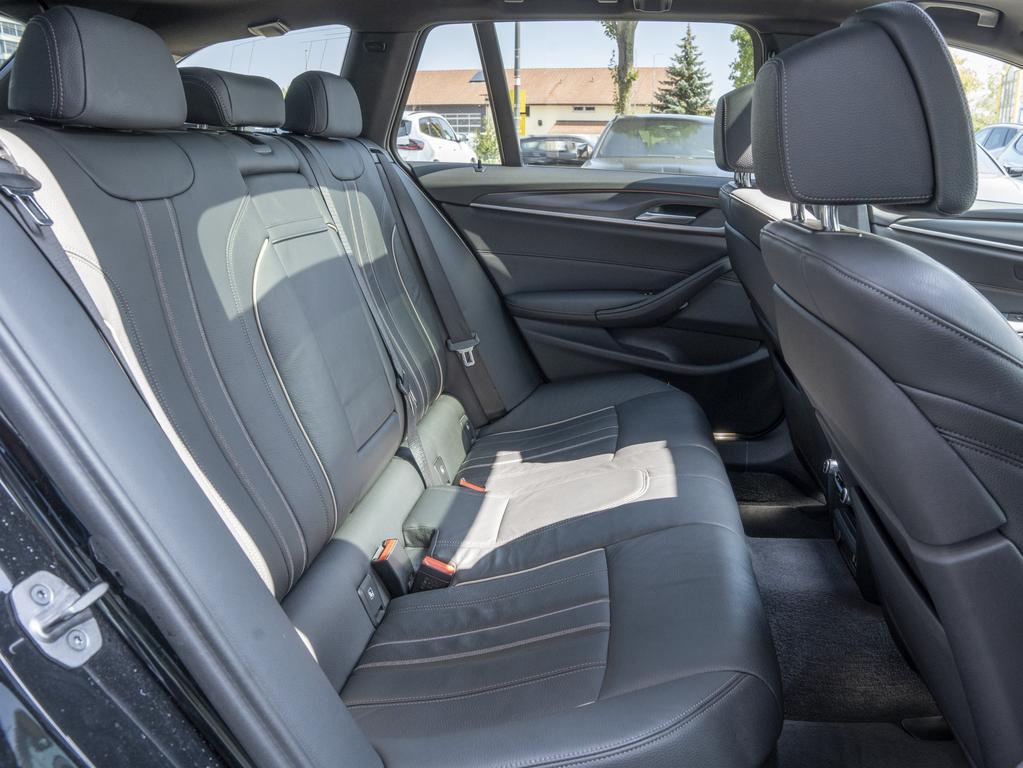 BMW 530 2023