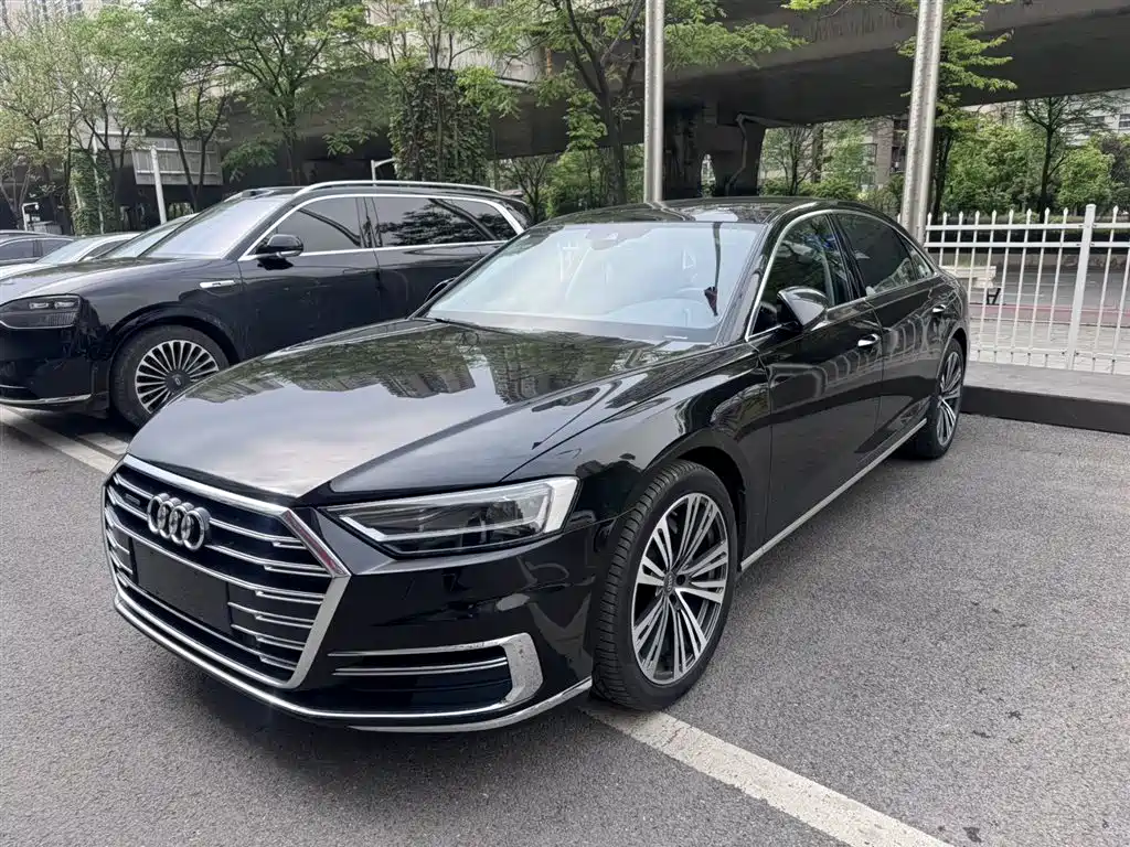 Audi A8 2021
