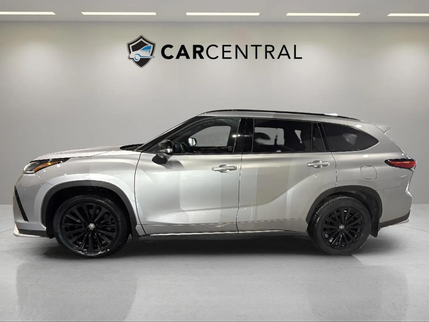 Toyota Highlander 2023