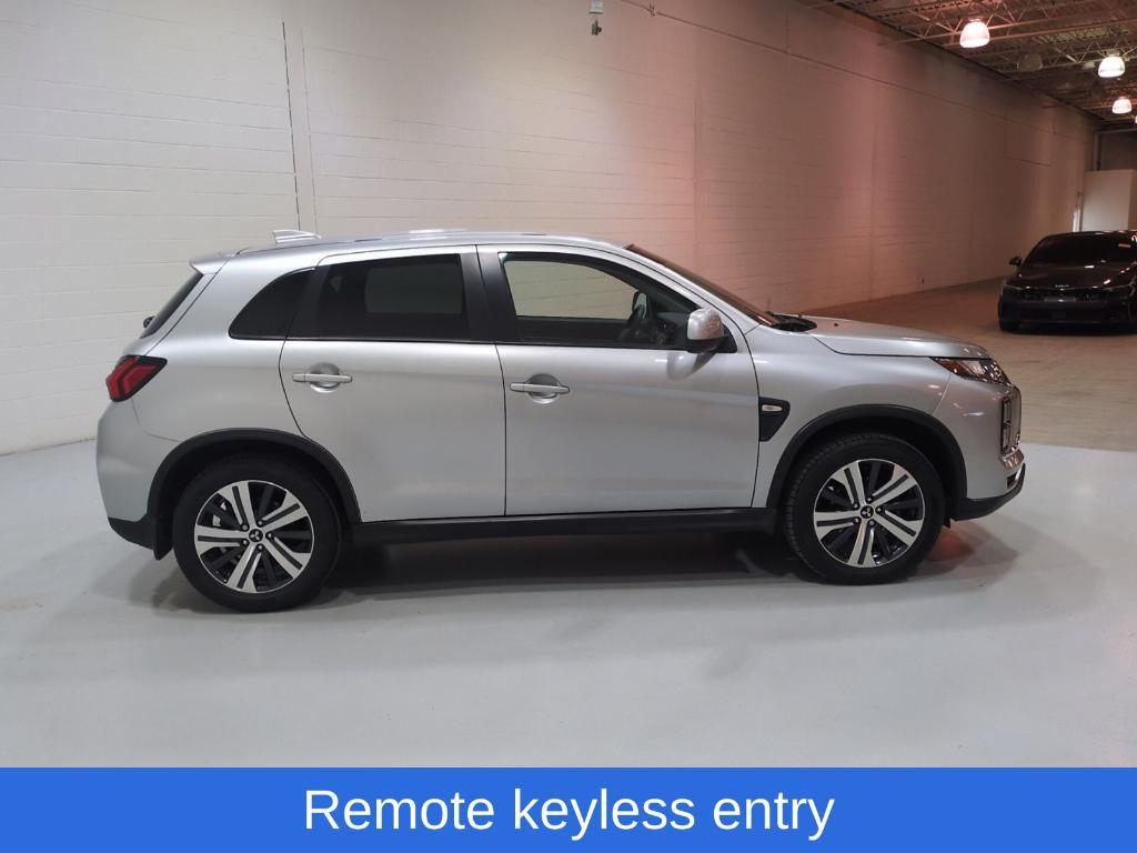 Mitsubishi Outlander Sport 2024