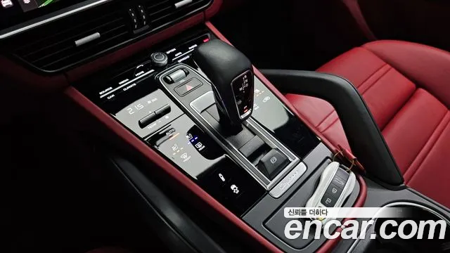 Porsche Cayenne 2022