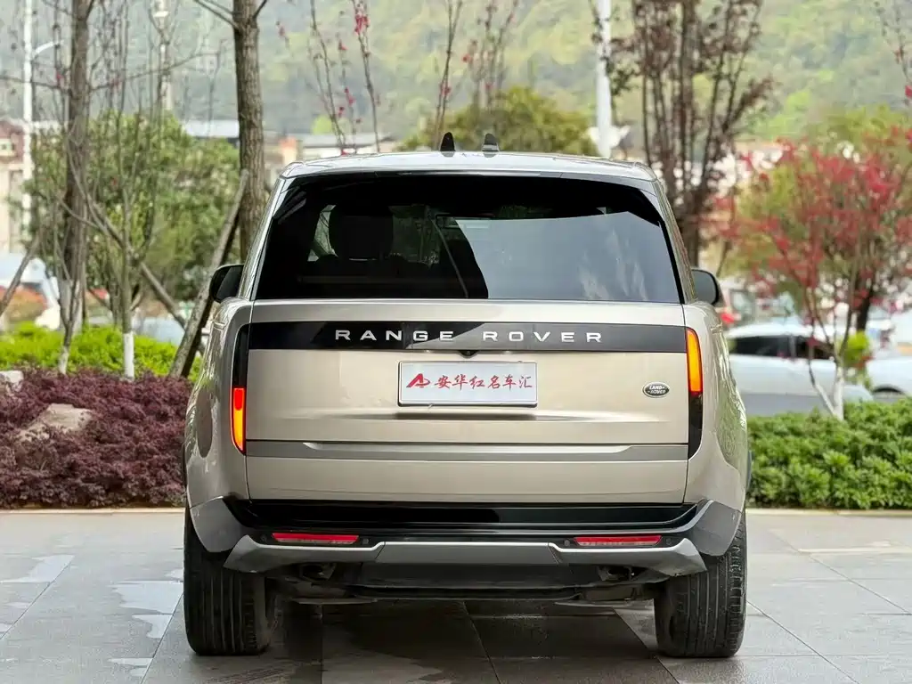 Land Rover Range Rover 2024