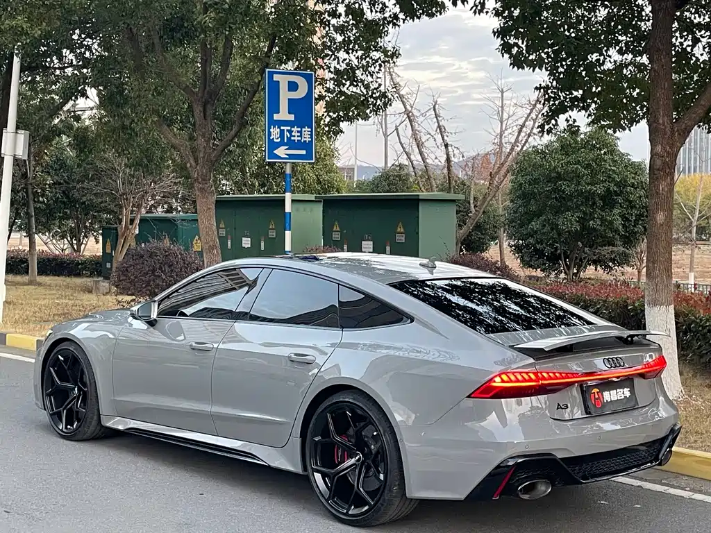 Audi RS 7 2021