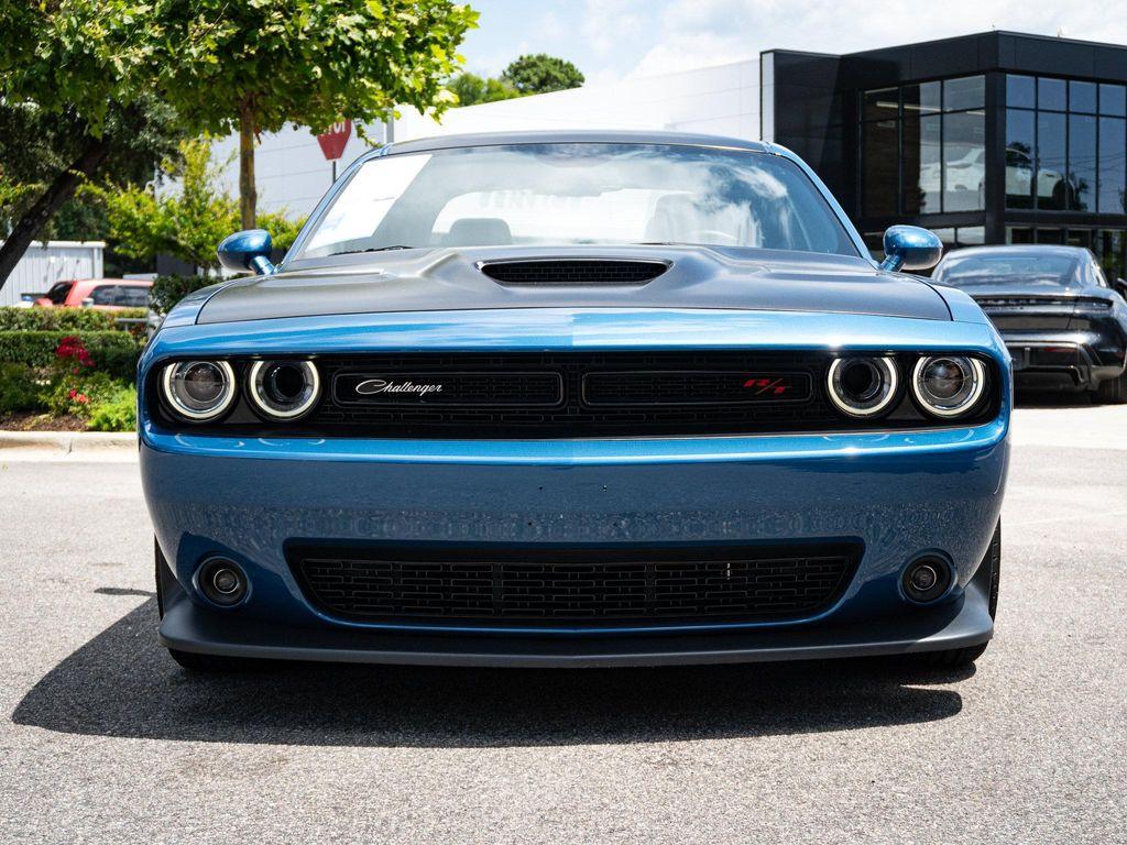 Dodge Challenger 2023