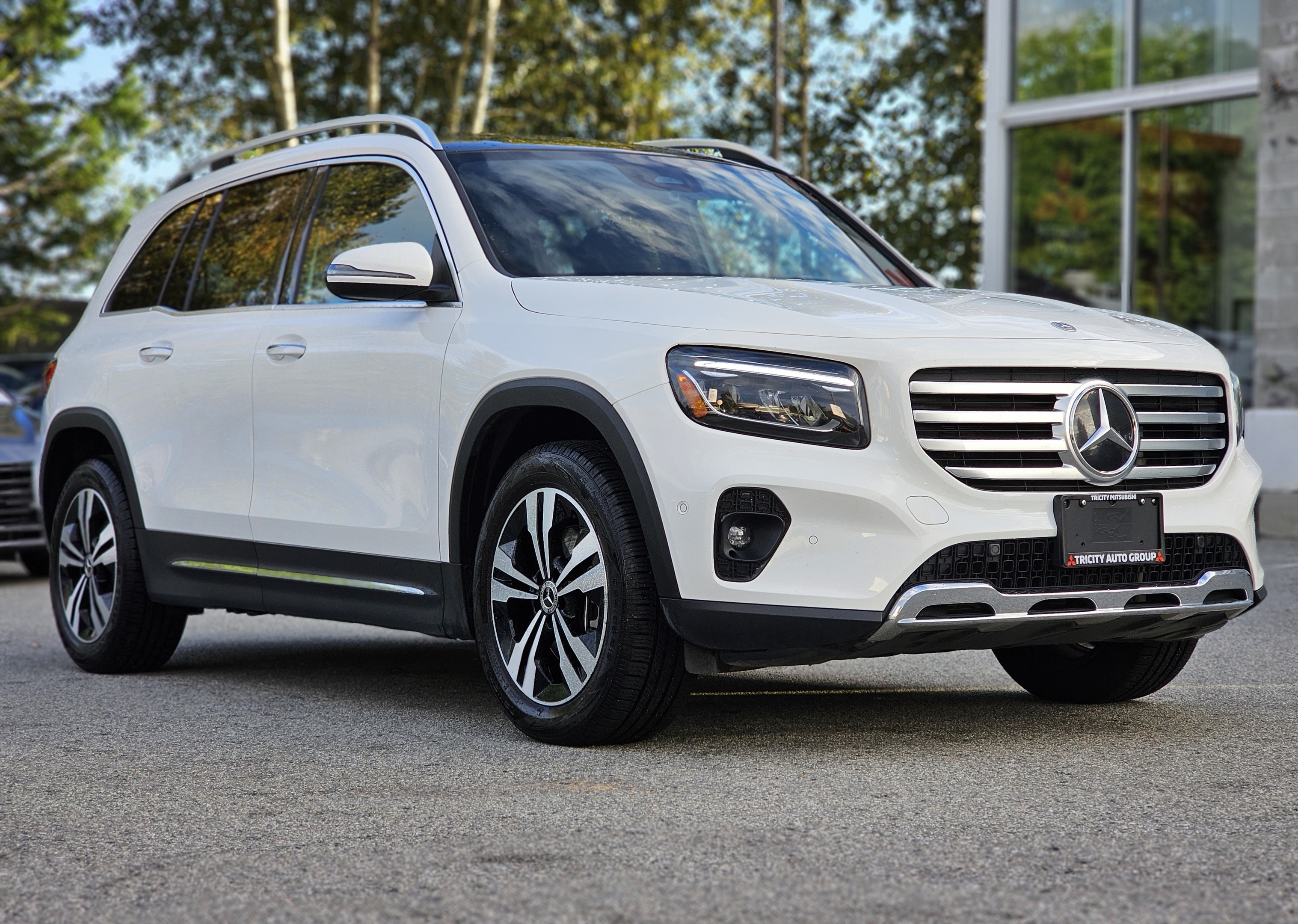 Mercedes-Benz GLB 2024