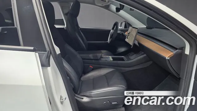Tesla Model Y 2021