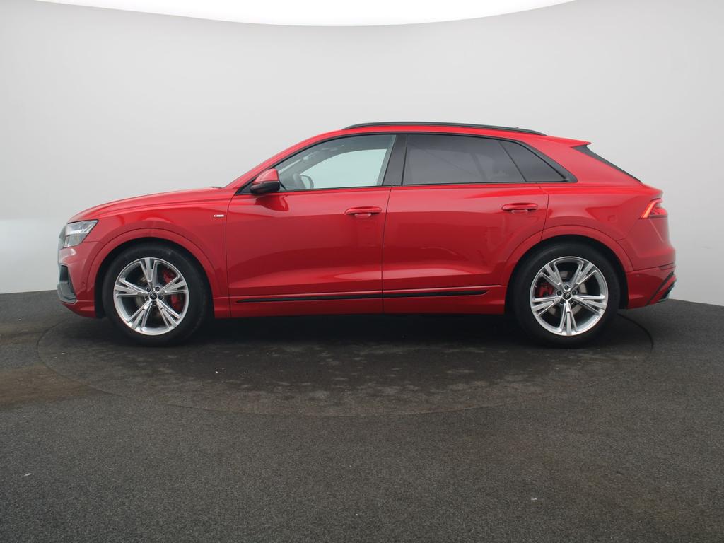 Audi Q8 2023