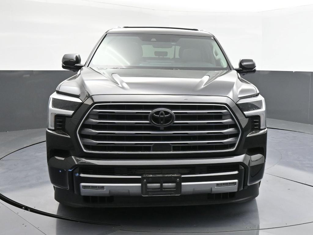 Toyota Sequoia 2024
