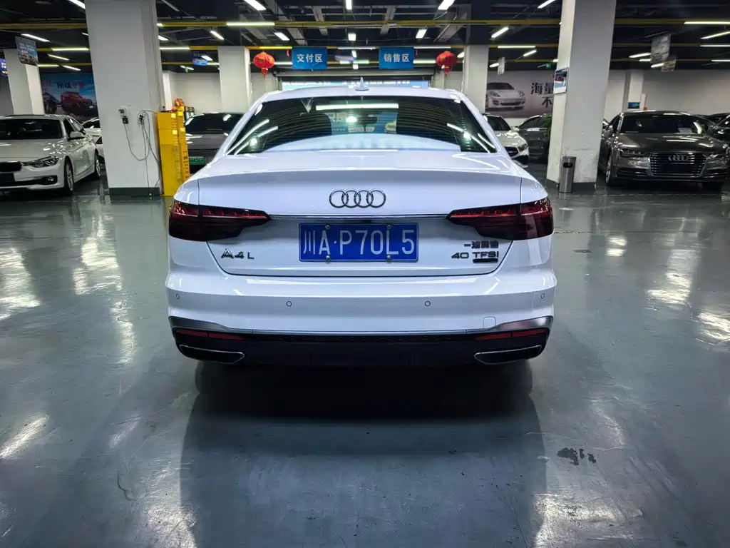 Audi A4 2021