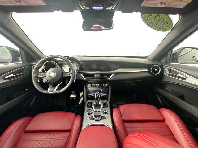 Alfa Romeo Stelvio 2023