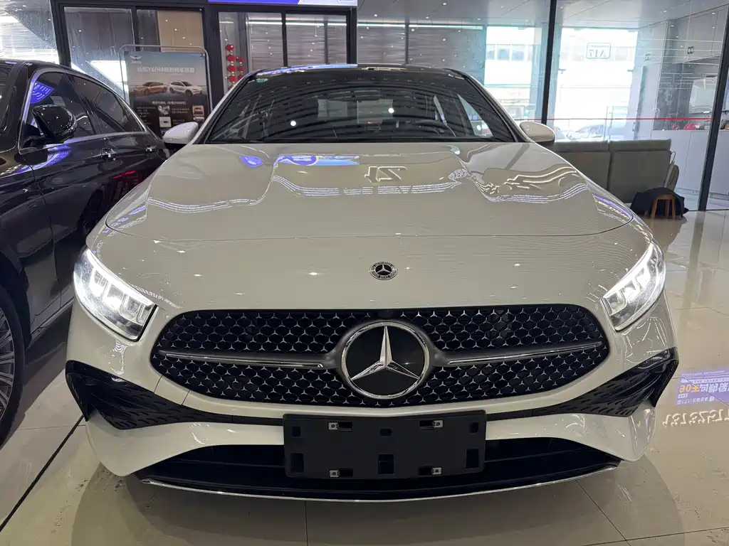 Mercedes-Benz A-Класс 2024