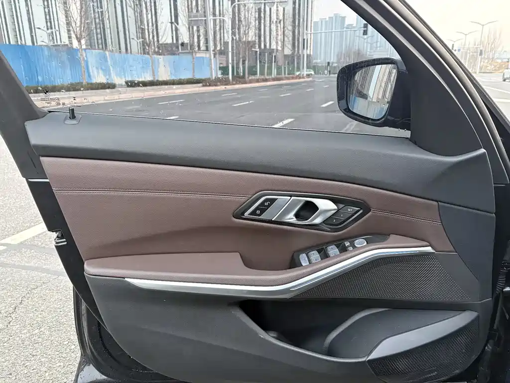 BMW i3 2024