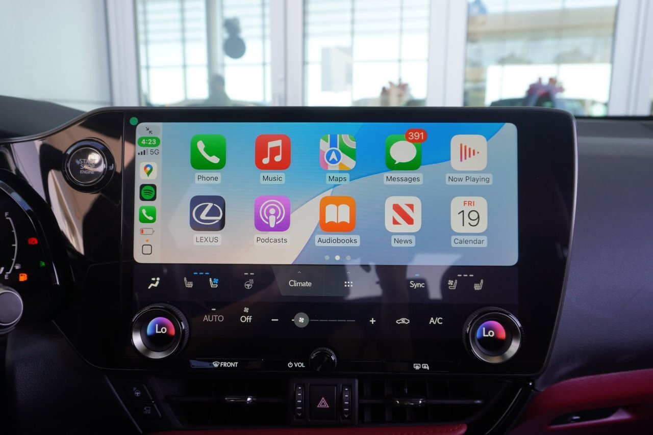 Lexus NX 2025