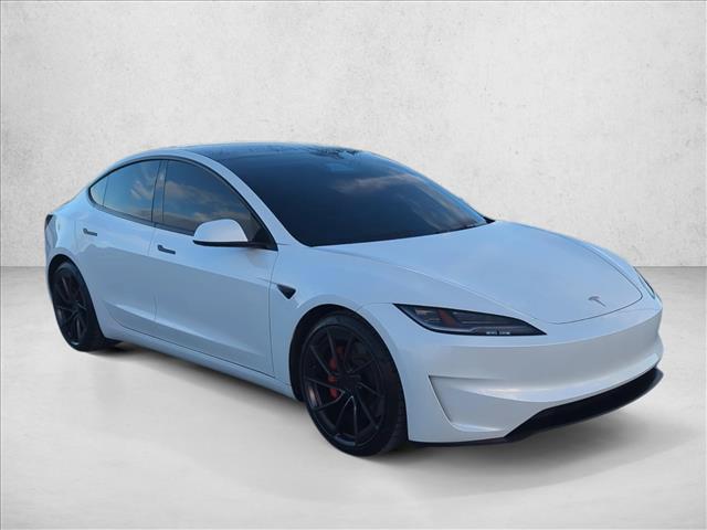 Tesla Model 3 2024