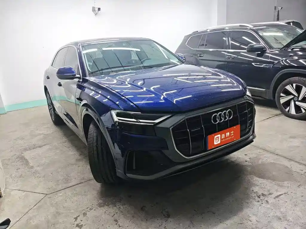 Audi Q8 2022