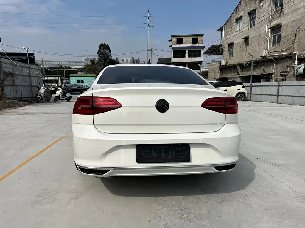Volkswagen Lamando 2021