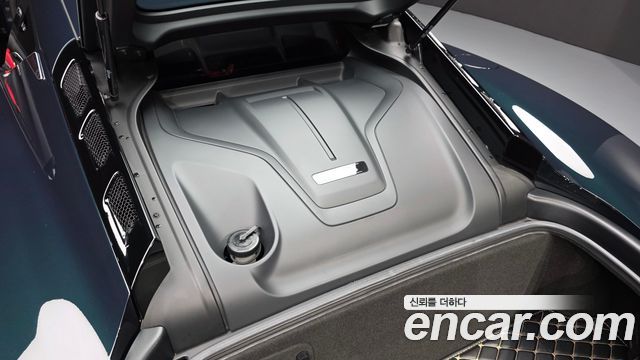 Lotus Emira 2025