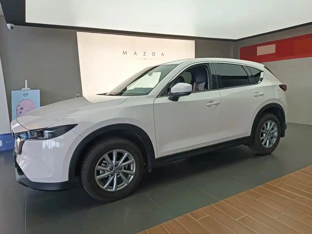 Mazda CX-5 2024