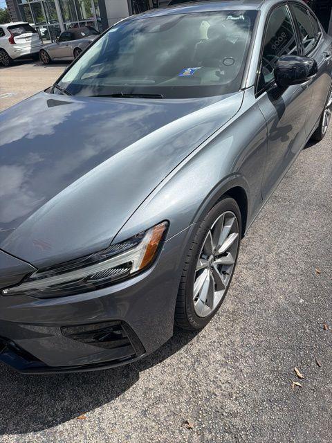 Volvo S60 2021
