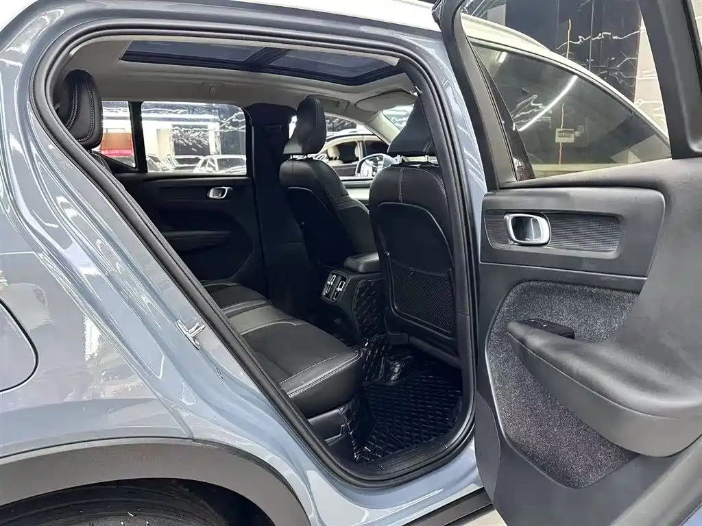 Volvo XC40 2020