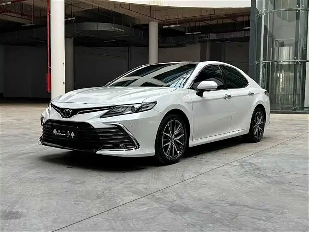 Toyota Camry 2022